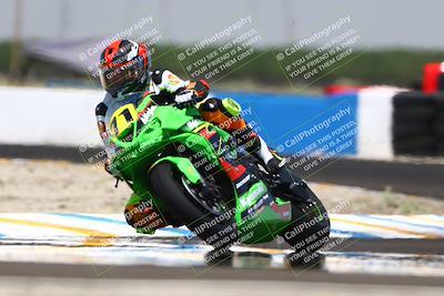 media/Jun-07-2025-TrackDaz (Sat) [[4413525952]]/A Group/1pm (Turn 1)/